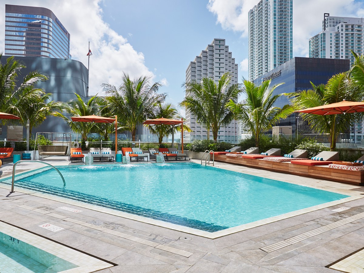 FAN EAST BRICKELL 2